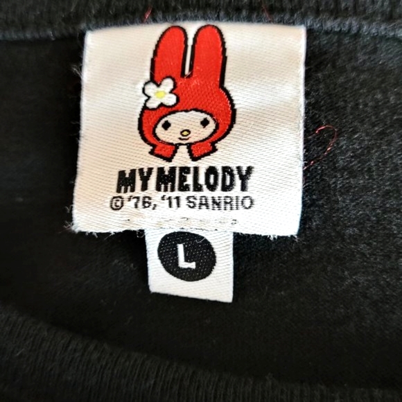 MY MELODY Woo Glitter Graphic Women's Black T-Shirt Sz Large Sanrio Hello Kitty - Picture 3 of 3